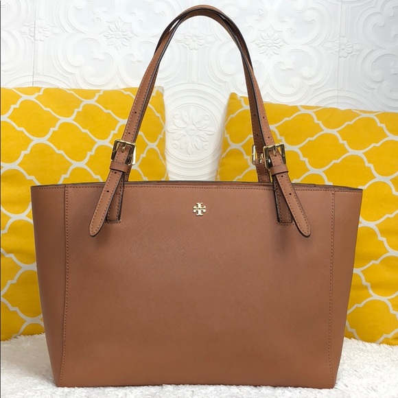 Tory Burch Handbags - 🌸OFFERS?🌸Tory Burch All Leather Cognac Tote